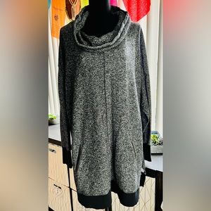 ✨Sold✨Cowl Neck Sweatshirt; 3X